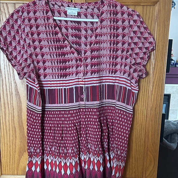 Van Heusen Tops - Van Heusen Burgundy and White Geometric Blouse